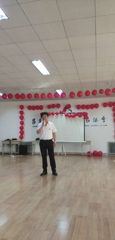 阿旺的第一张照片--昌吉父母相亲团