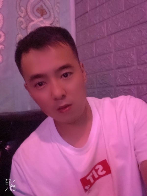 如果时光可以倒流的第一张照片--昌吉父母相亲团